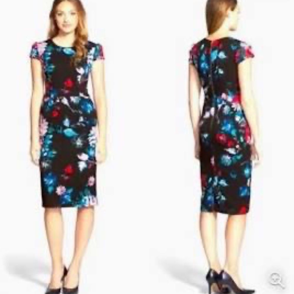 Betsey Johnson Women's Black Floral Dress Sz 4 Cap Sleeve Sheath Style